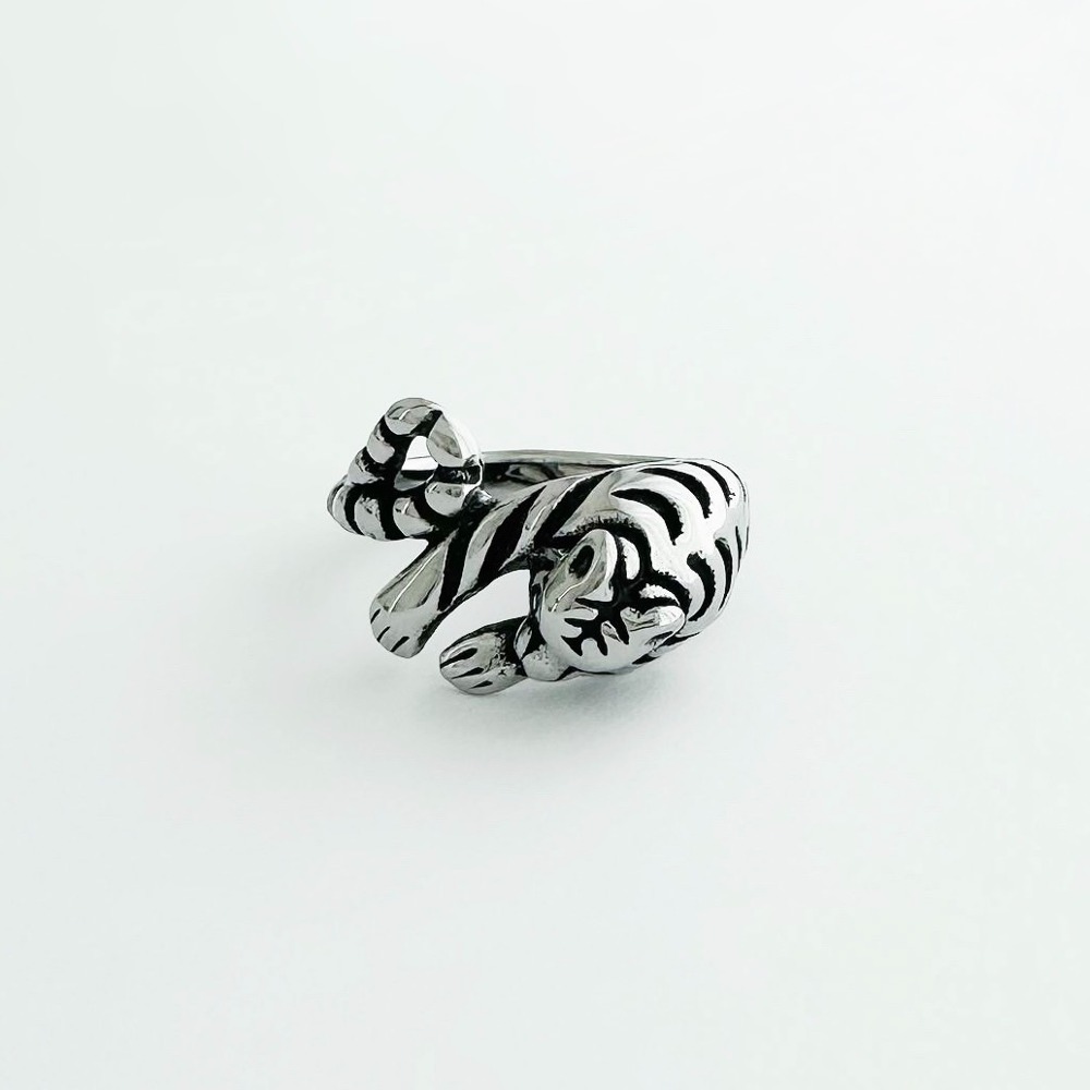 Vintage Tiger Ring