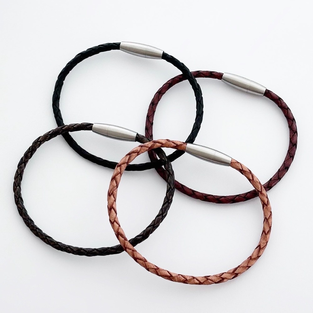Leather Launch 4-Color Bracelet